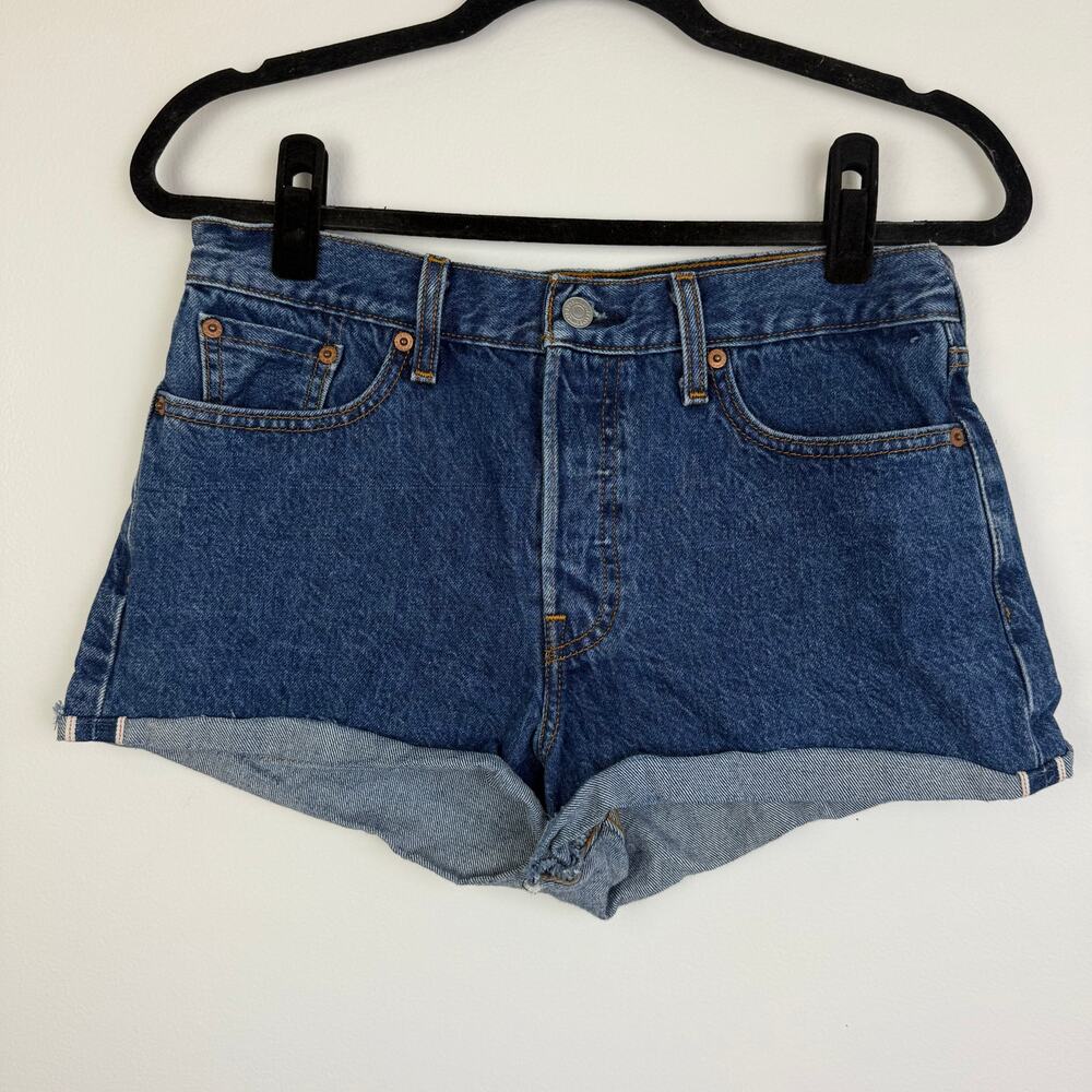 Levi's Womens Wedgie Fit White Oak Cone Premium Medium Wash Denim Jean Shorts 29